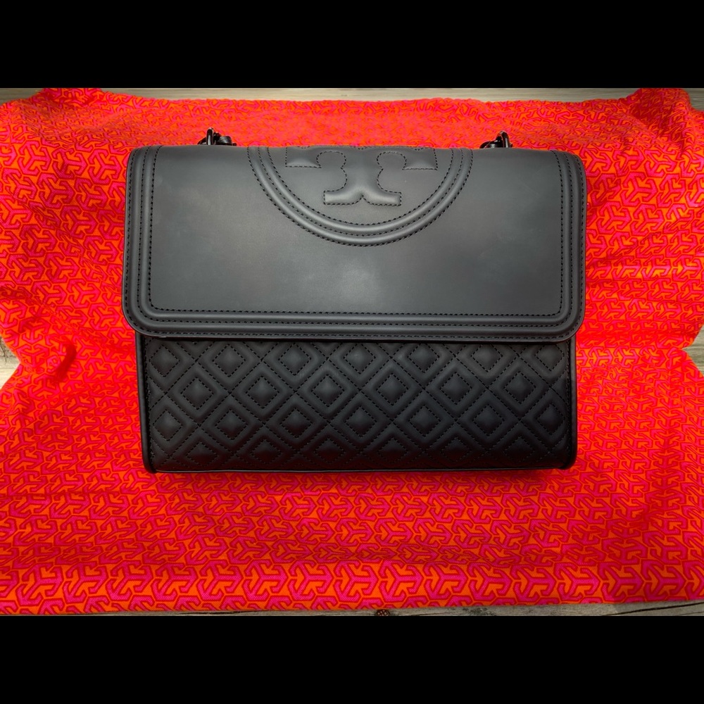 Tory Burch Fleming Matte Black